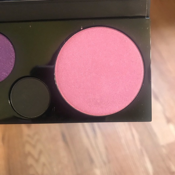 MAC Girls Pretty Punk Eyeshadow & Highlighter - Picture 5 of 8